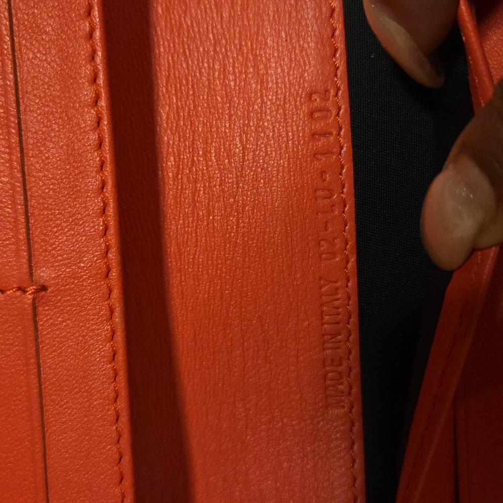 Dior Coral‎ Quilted Wallet - Picture 6 of 9